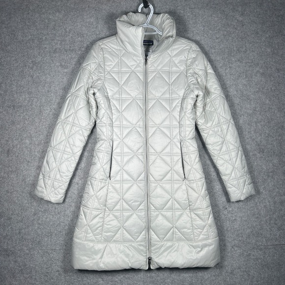 Patagonia Jackets & Blazers - Patagonia Low sky Parka Coat Women Small Grey Fiona Quilted Puffer Jacket Winter